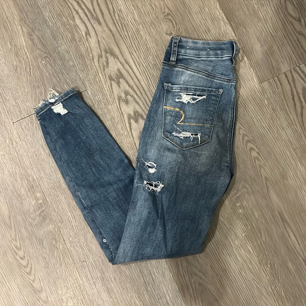 Curvy Hi-Rise American Eagle Jeggings